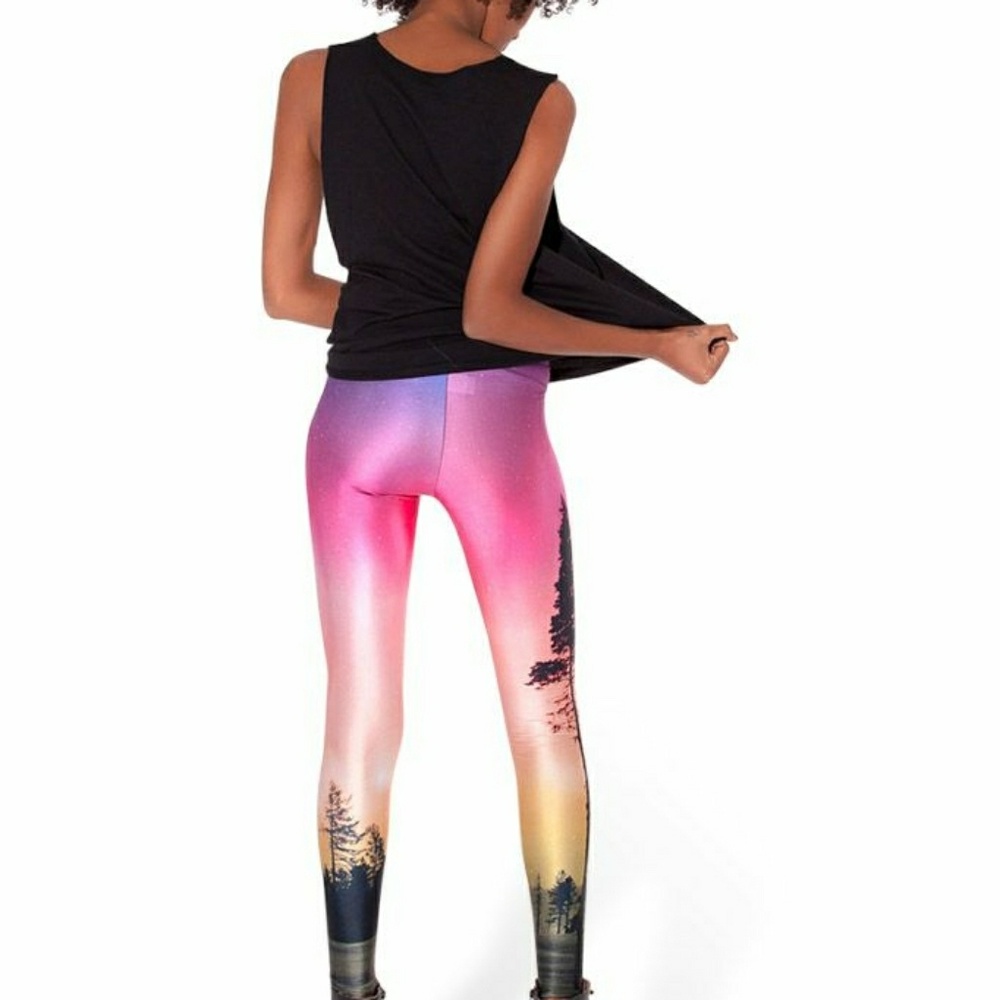 NWT Black Milk Aurora Skye Leggings Medium - Picture 5 of 5